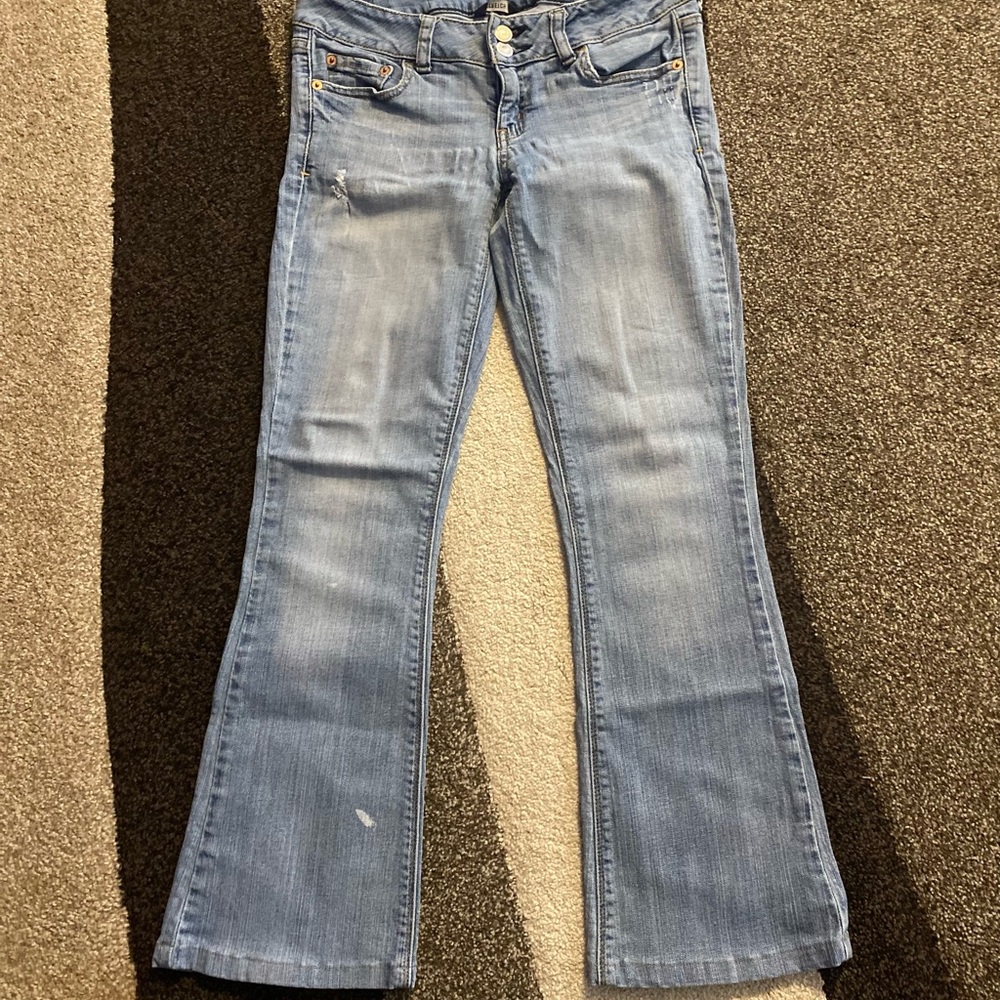 AE Artist Jeans size 2 Short